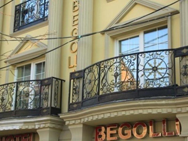 Hotel Begolli Pristina Exterior photo